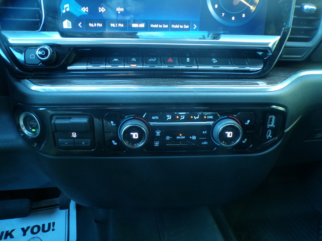 Used 2023 Chevrolet Silverado 1500 LT AWD/4WD image 27