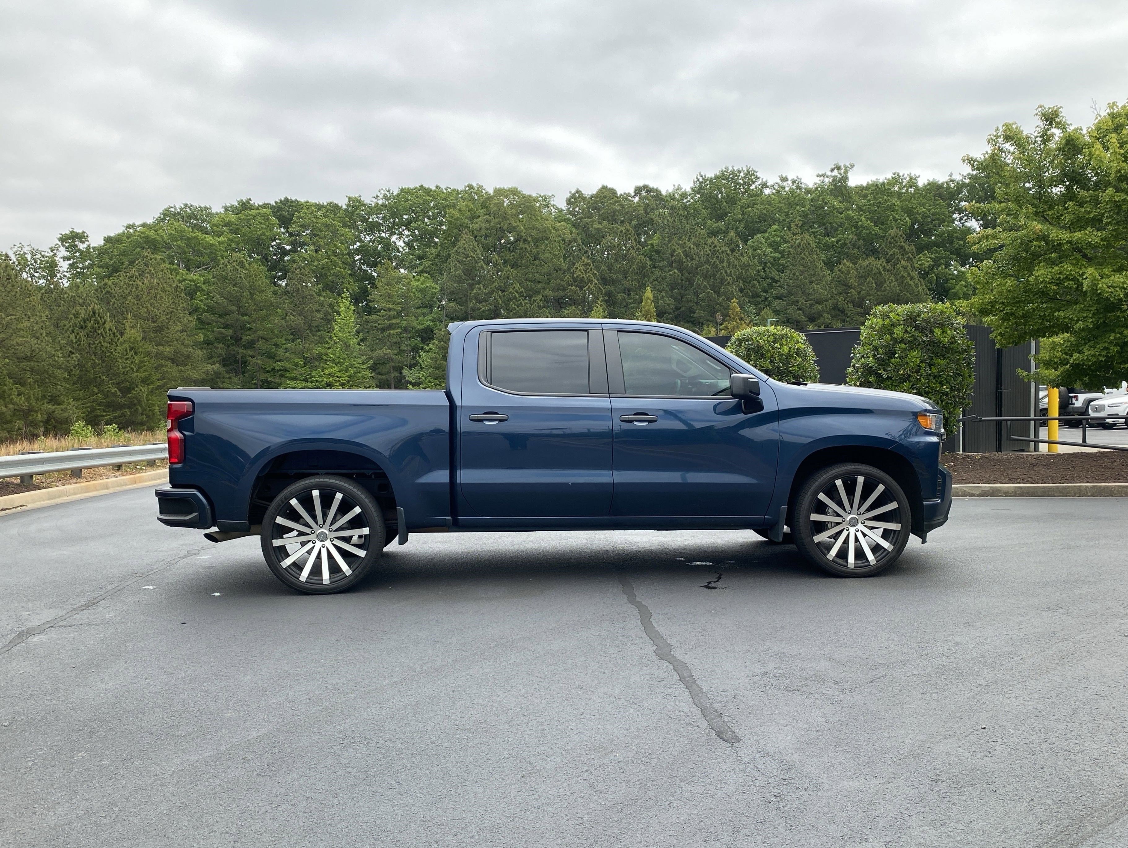 Used 2021 Chevrolet Silverado 1500 Custom RWD image 5