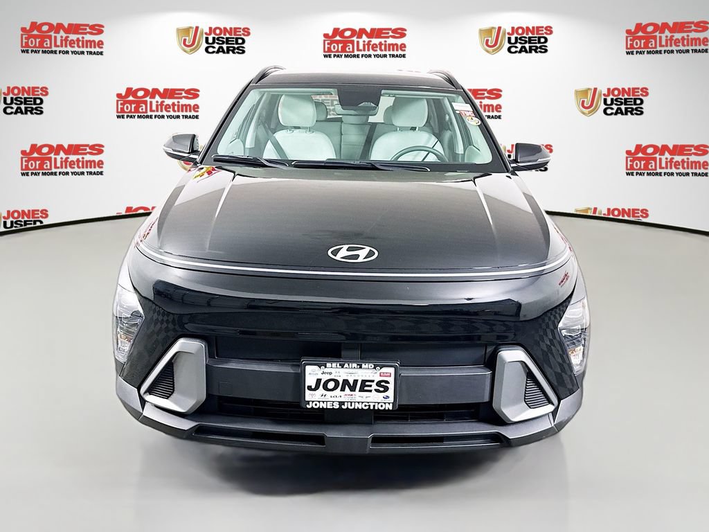 Certified 2025 Hyundai Kona SEL AWD/4WD image 12