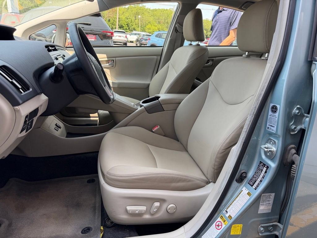 Used 2014 Toyota Prius Four FWD image 9
