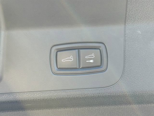 Used 2018 Porsche Panamera Turbo Executive image 13