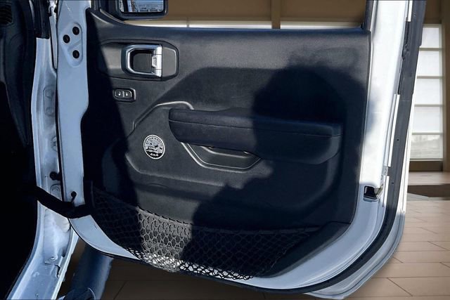 Used 2020 Jeep Wrangler Sport image 24