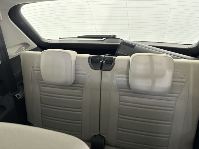 Used 2024 Volkswagen Tiguan S image 31