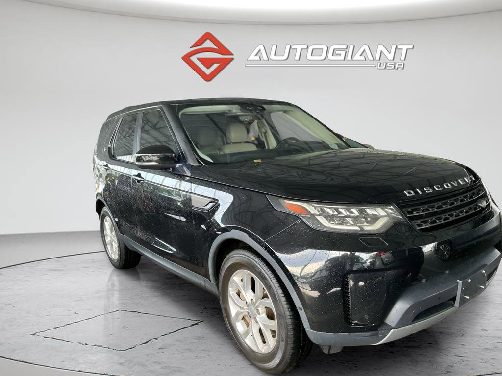 Used 2020 Land Rover Discovery SE AWD/4WD image 2