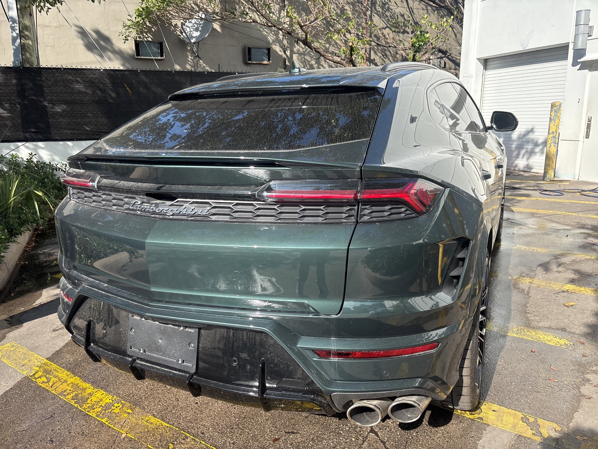 Used 2025 Lamborghini Urus SE image 5