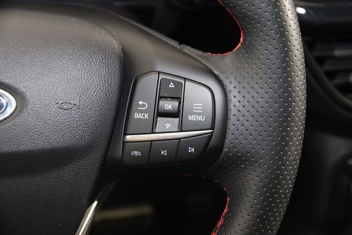 Used 2024 Ford Escape ST-Line w/ Tech Pack #1 AWD/4WD image 37