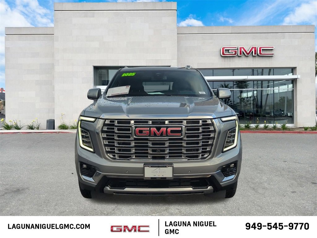 Used 2025 GMC Yukon XL Denali image 2