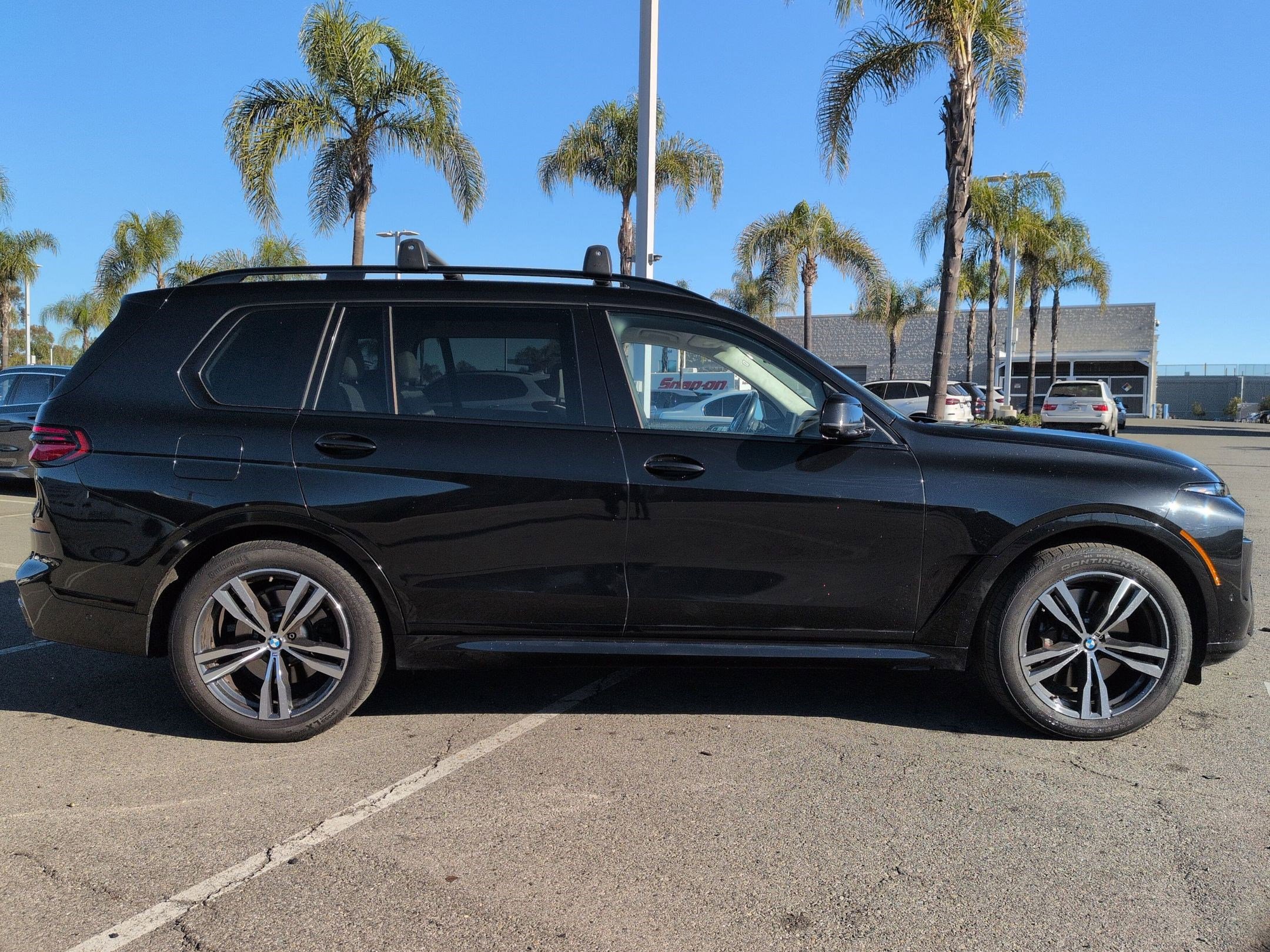 Certified 2024 BMW X7 xDrive40i w/ Executive Package image 11