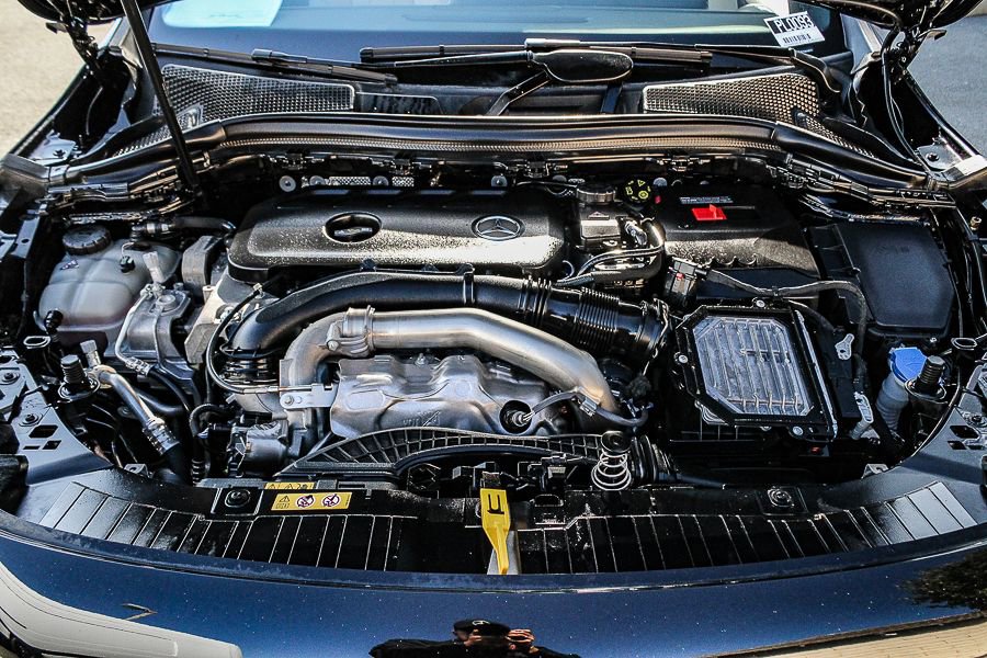 Used 2025 Mercedes-Benz GLA 250 4MATIC image 29