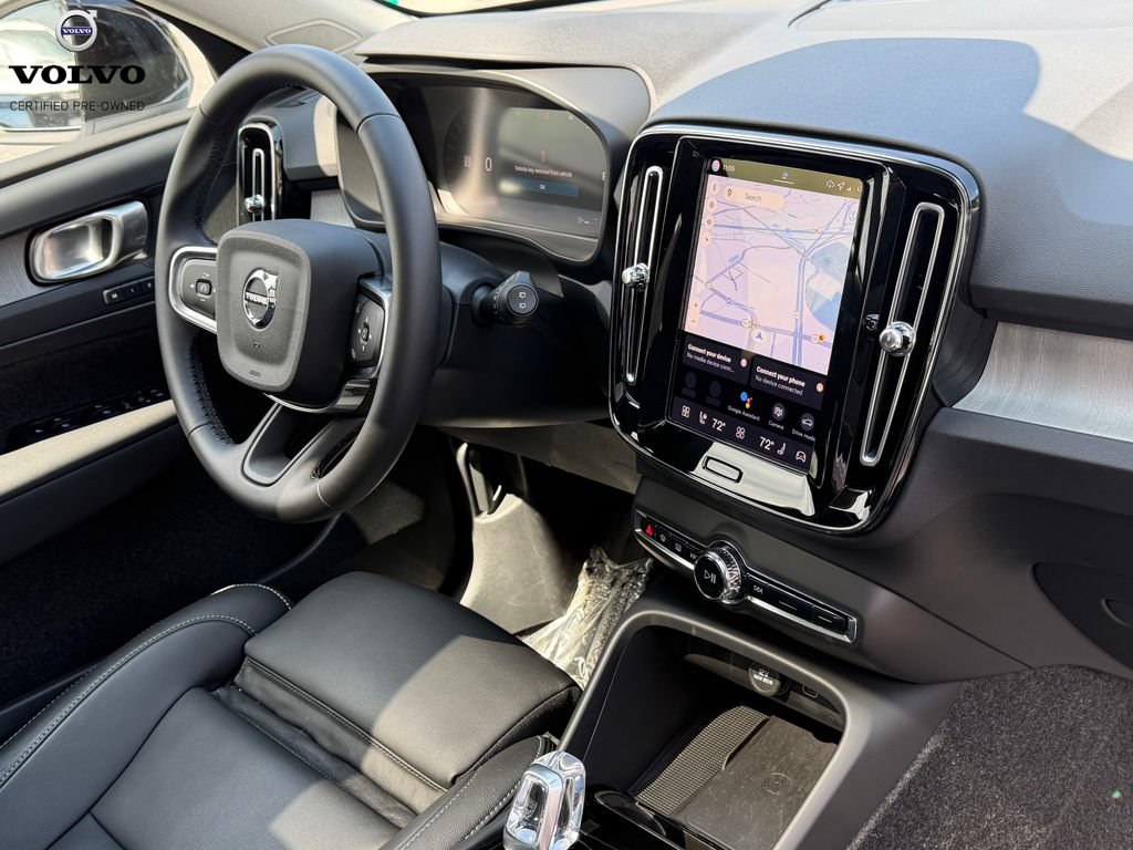 Used 2026 Volvo XC40 B5 Plus w/ Protection Package Premier AWD/4WD image 13