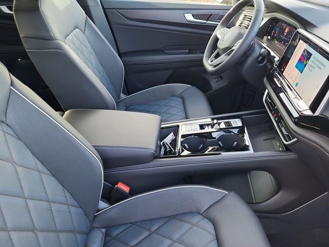 New 2026 Volkswagen Atlas Cross Sport SEL Premium R-Line image 17