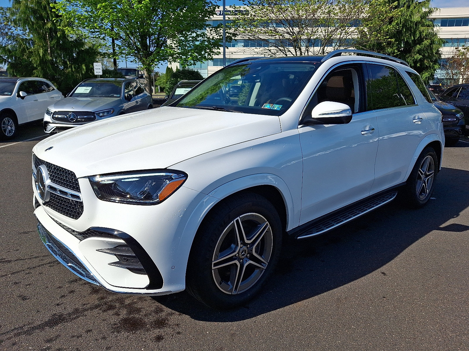 New 2026 Mercedes-Benz GLE 350 4MATIC image 3