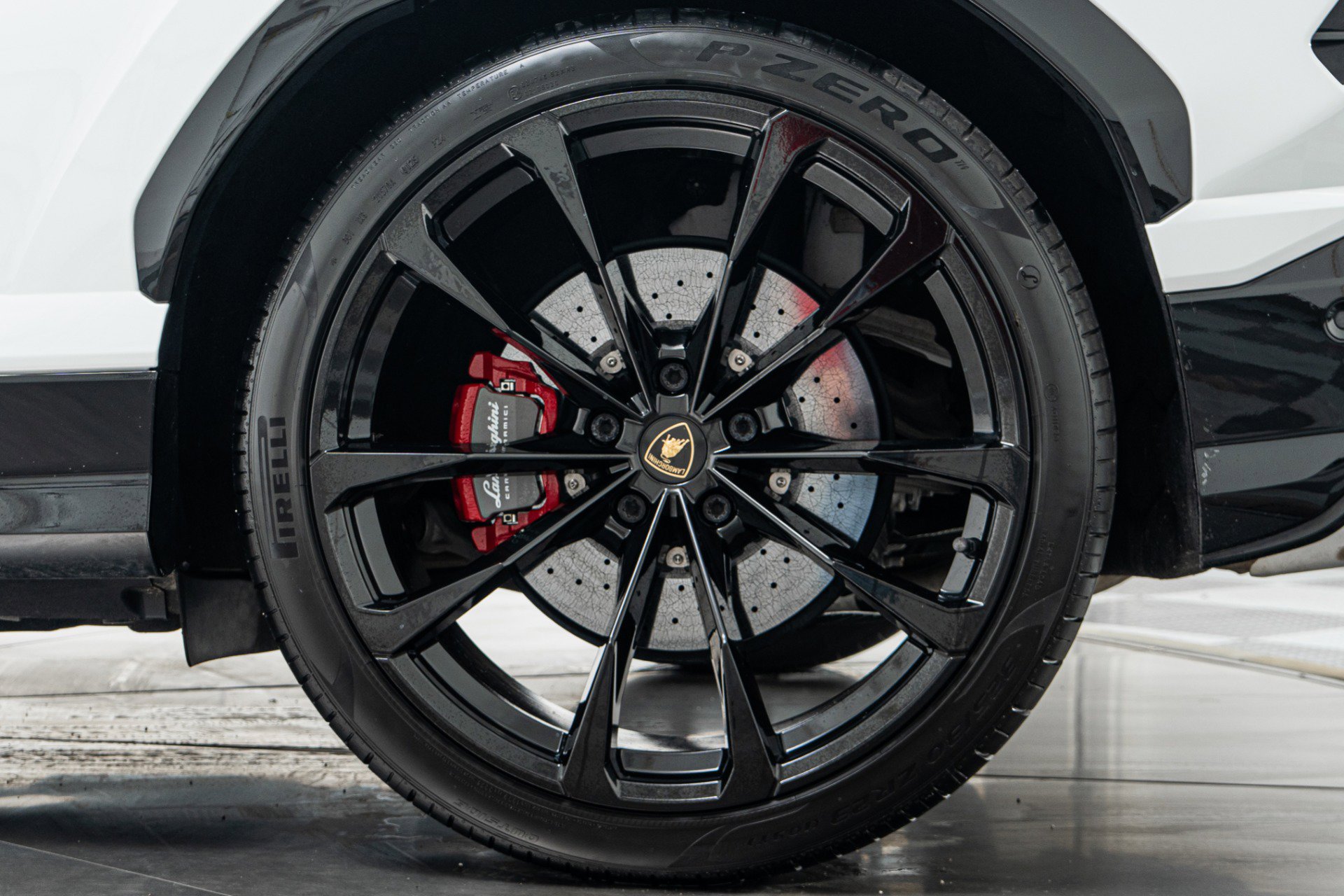 Used 2021 Lamborghini Urus -Bang and Olufsen Audio, Two-T image 11