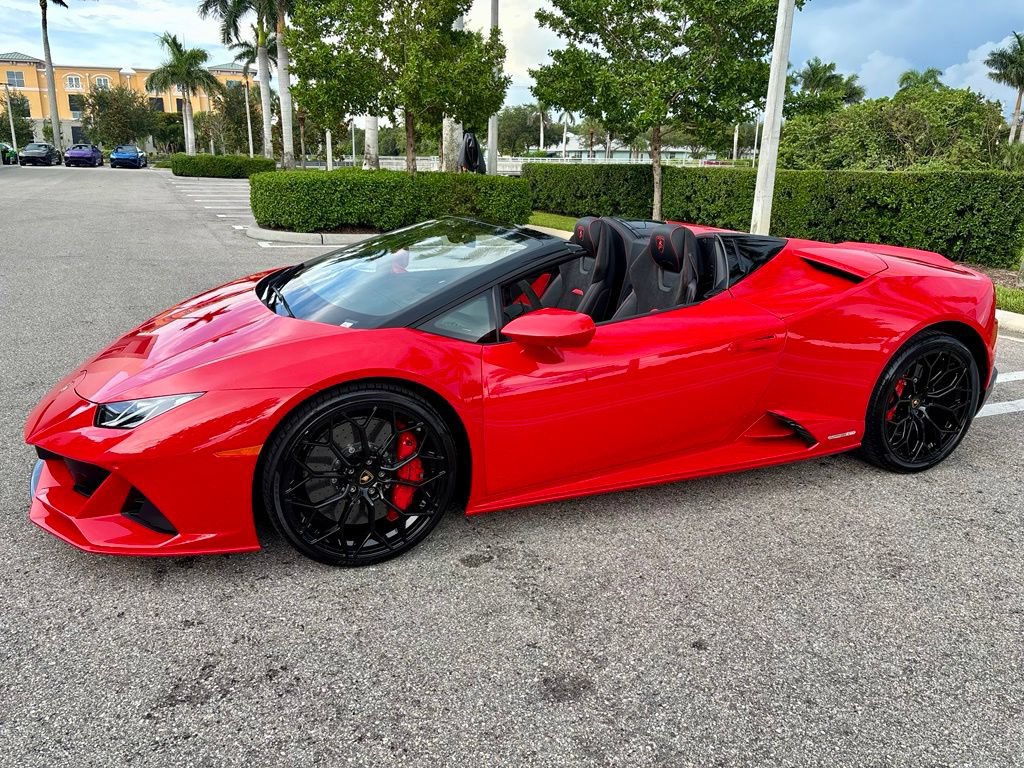 Used 2020 Lamborghini Huracan EVO AWD/4WD image 13