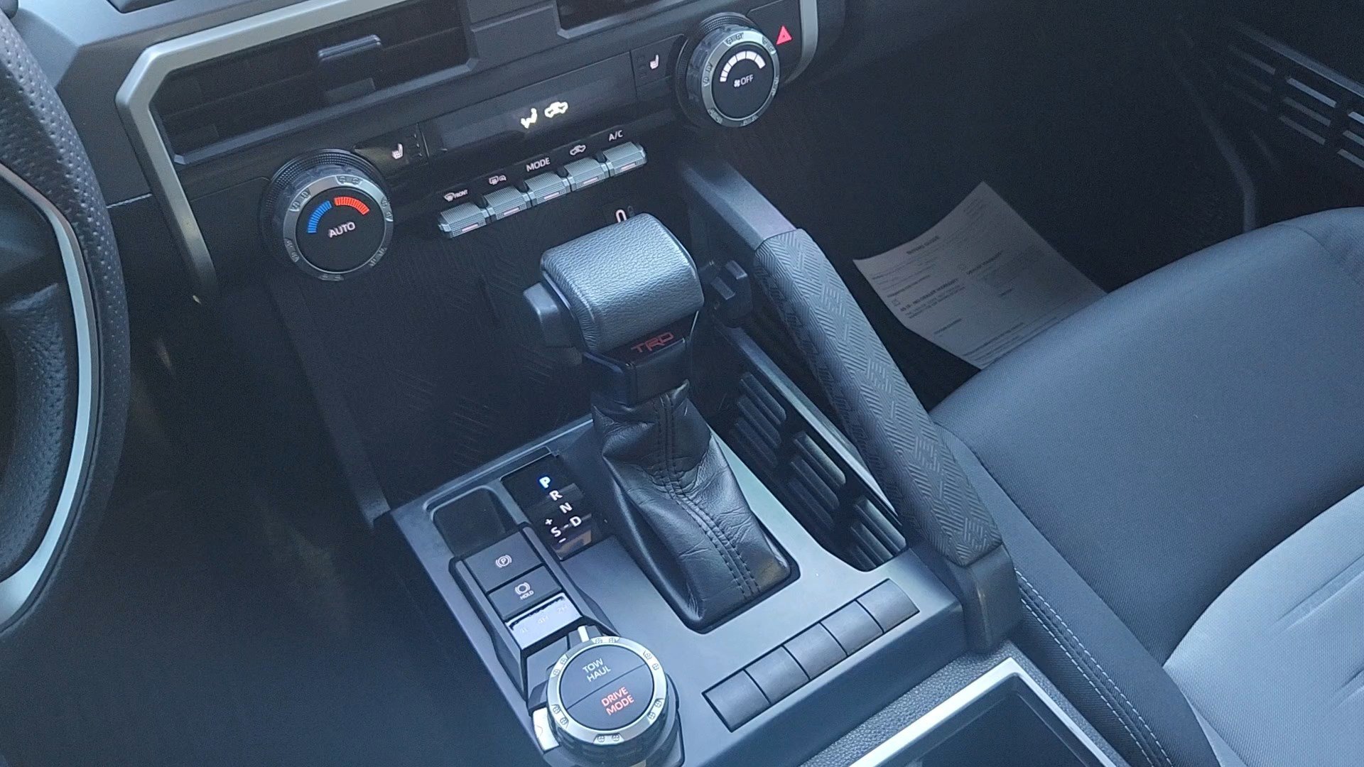 Used 2024 Toyota Tacoma TRD Sport image 15