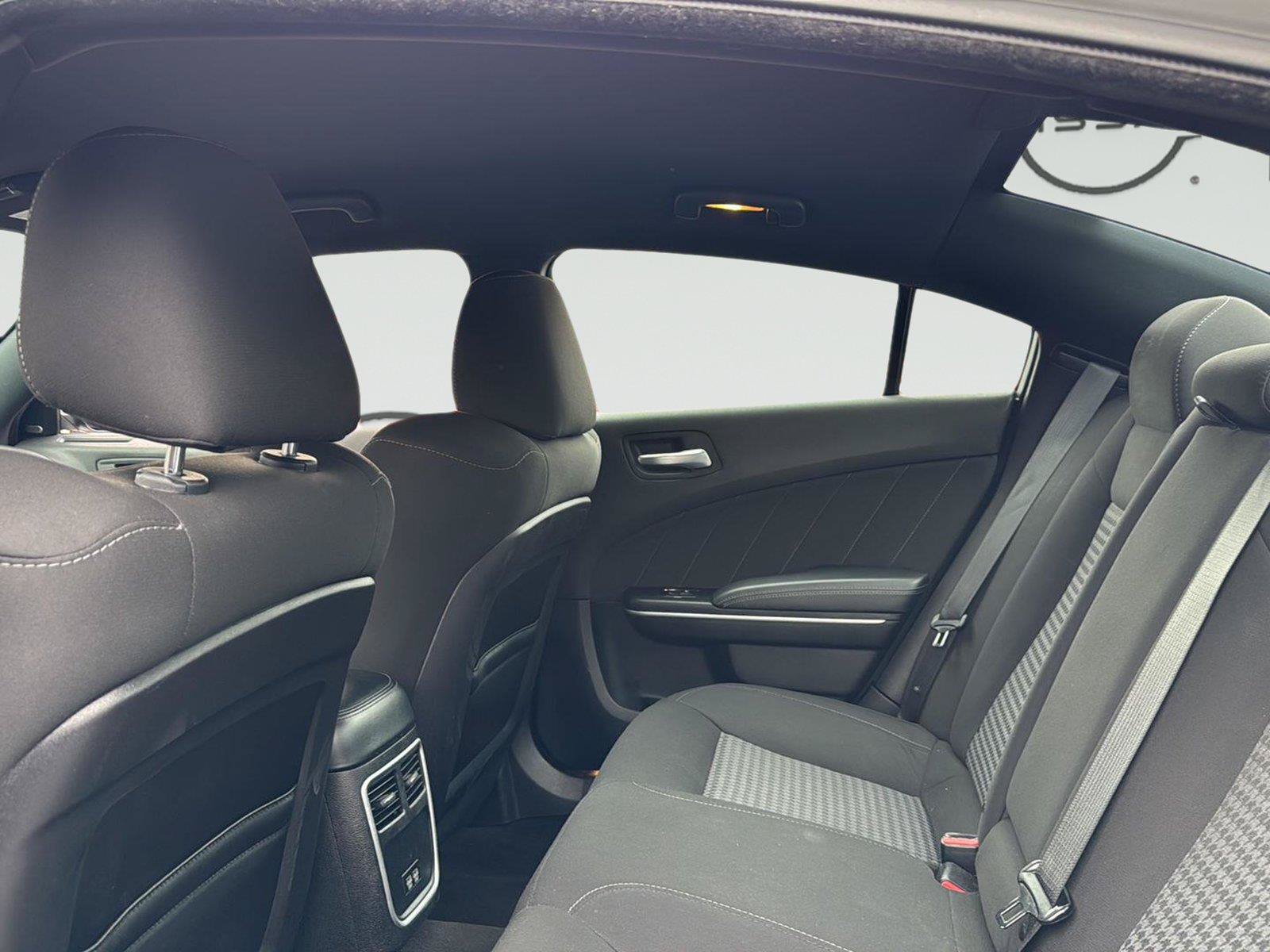 Used 2022 Dodge Charger R/T RWD image 28