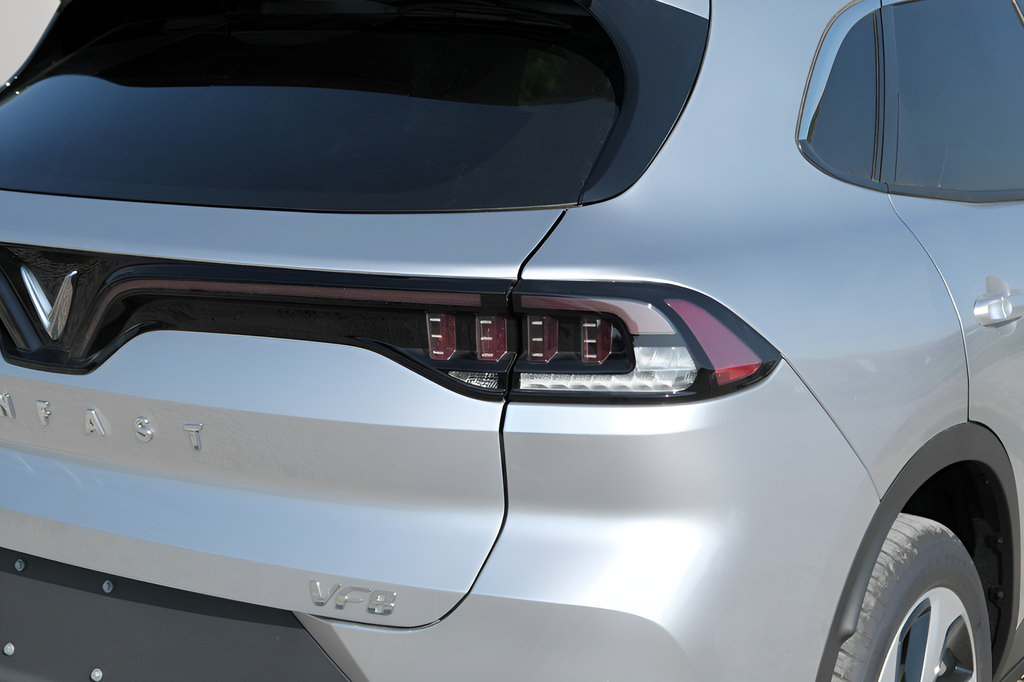 New 2025 VinFast VF 8 Eco AWD/4WD image 35