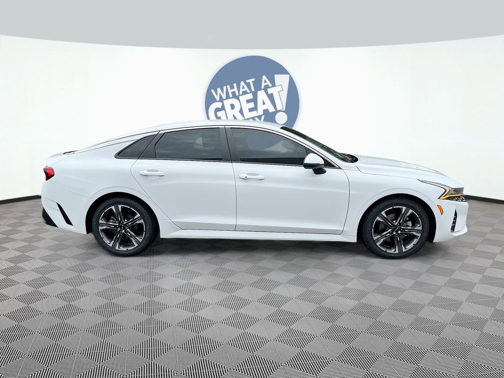 Certified 2022 Kia K5 LXS AWD/4WD image 4
