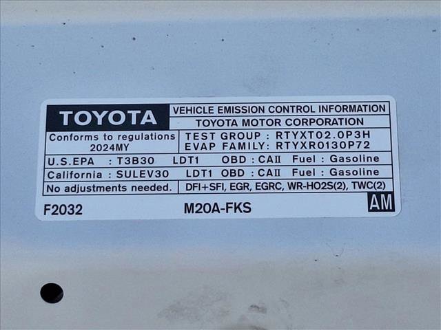 Certified 2024 Toyota Corolla Cross LE w/ Moonroof Package image 21