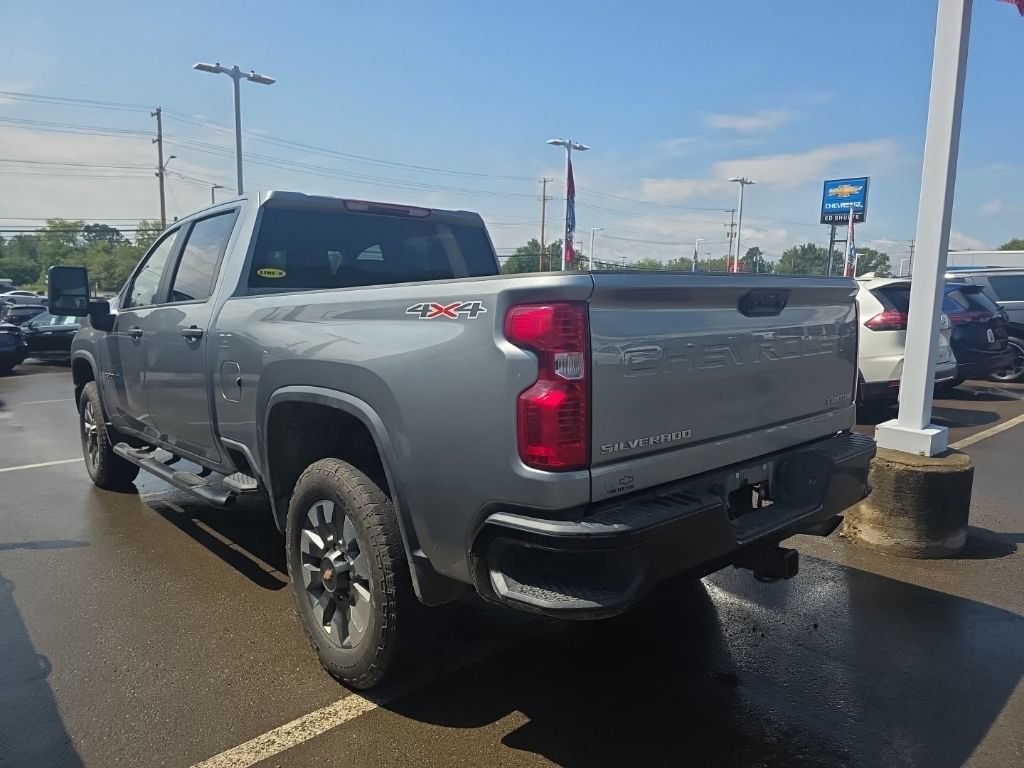 Used 2024 Chevrolet Silverado 2500 Custom w/ Custom Convenience Package AWD/4WD image 12