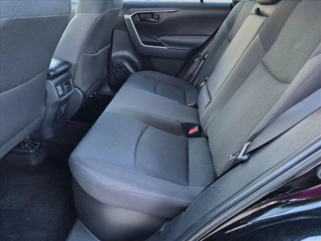 Certified 2025 Toyota RAV4 LE AWD/4WD image 15