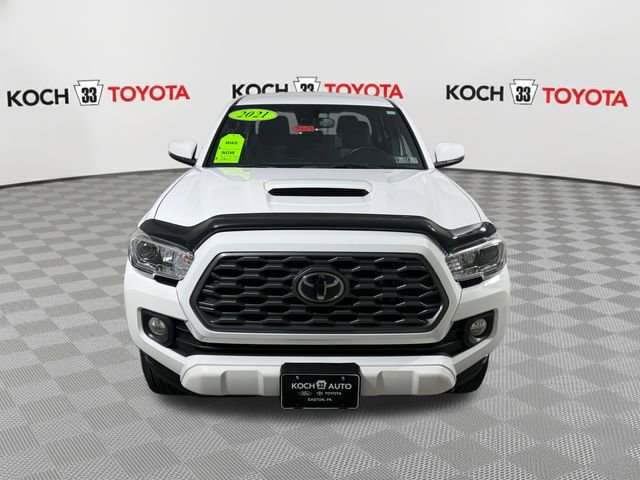 Certified 2021 Toyota Tacoma TRD Sport w/ Technology Package AWD/4WD image 2
