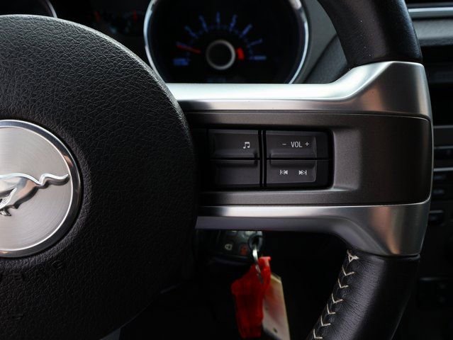 Used 2013 Ford Mustang GT image 36