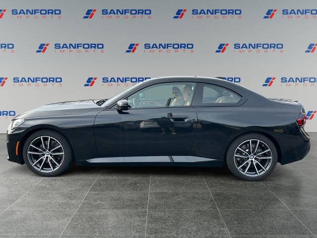 Used 2023 BMW 230i Coupe w/ Convenience Package image 2
