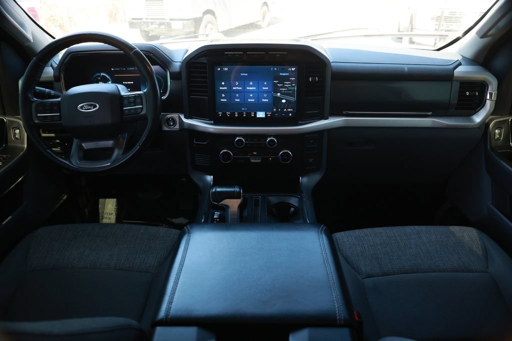 Used 2022 Ford F150 Lightning XLT AWD/4WD image 30