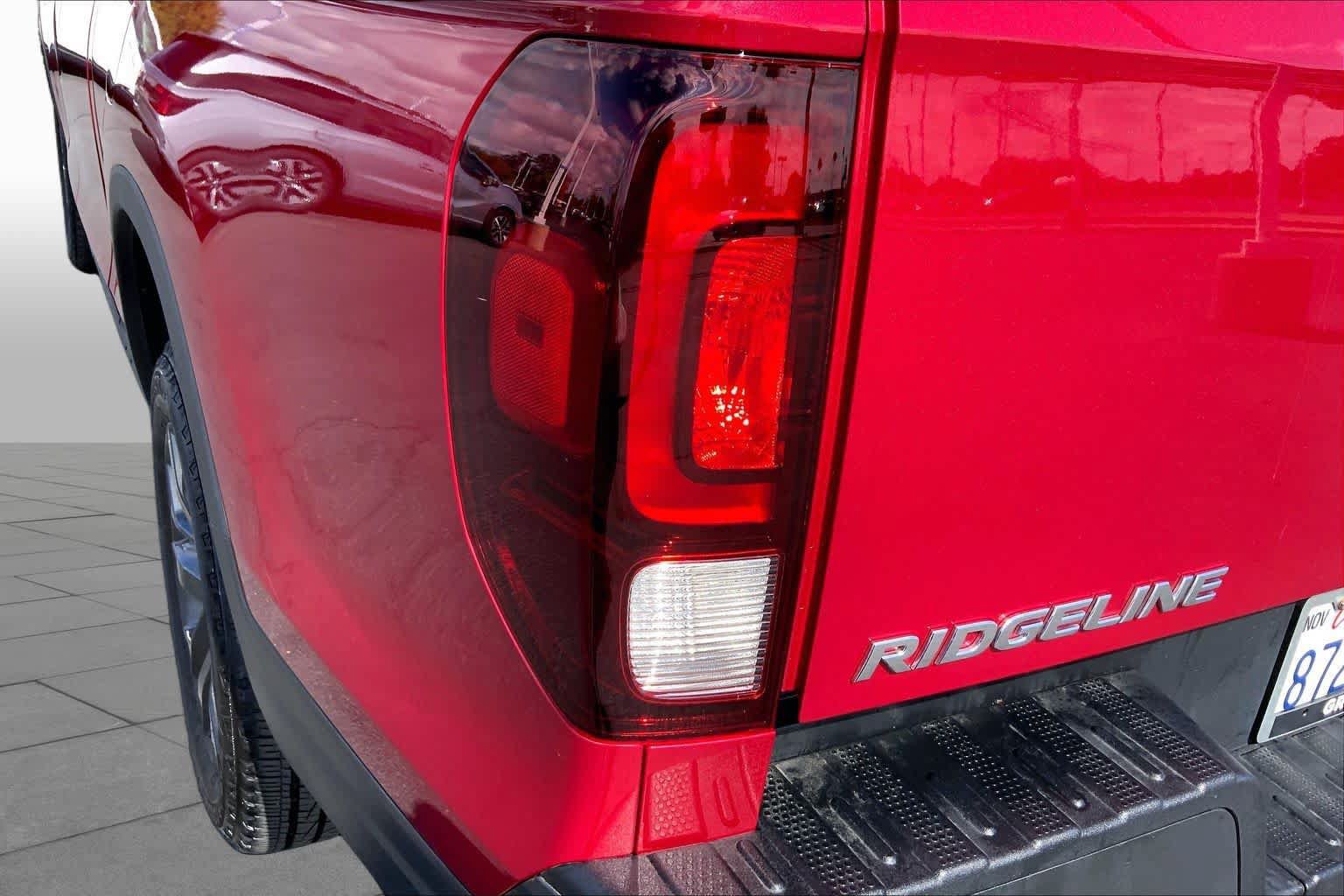 Used 2023 Honda Ridgeline Sport image 28