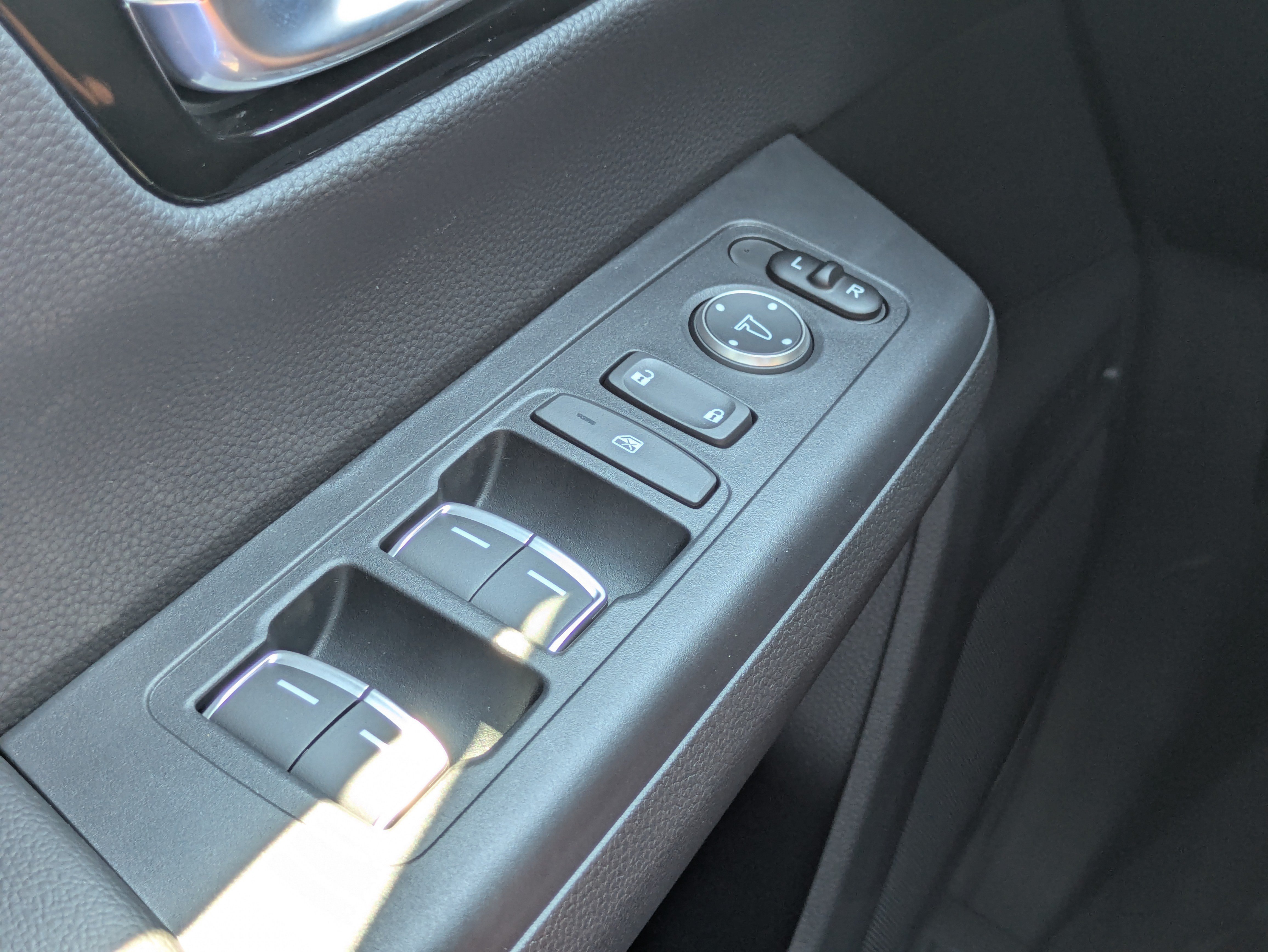 New 2027 Honda CR-V Sport Touring image 31