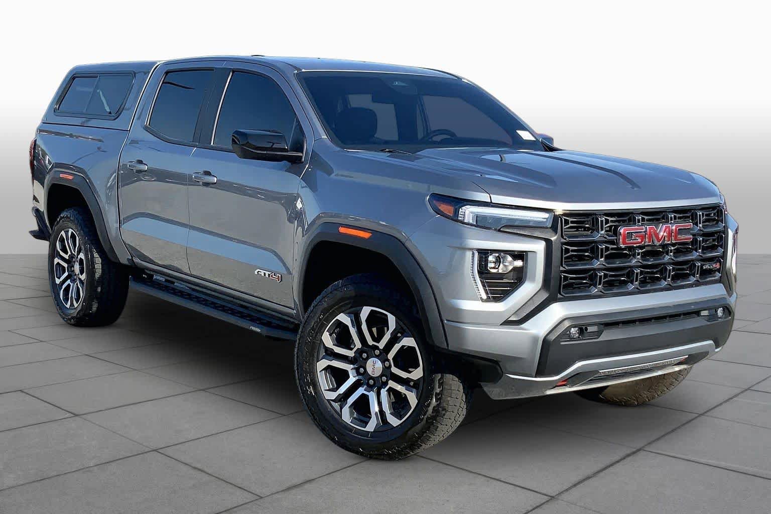 Used 2024 GMC Canyon AT4 w/ Canyon Safety Plus Package AWD/4WD image 5