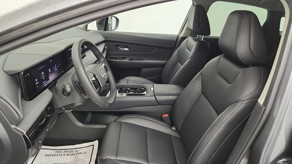 Used 2025 Nissan Murano SV AWD/4WD image 20