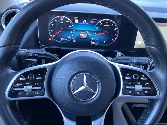 Used 2021 Mercedes-Benz GLA 250 4MATIC image 17