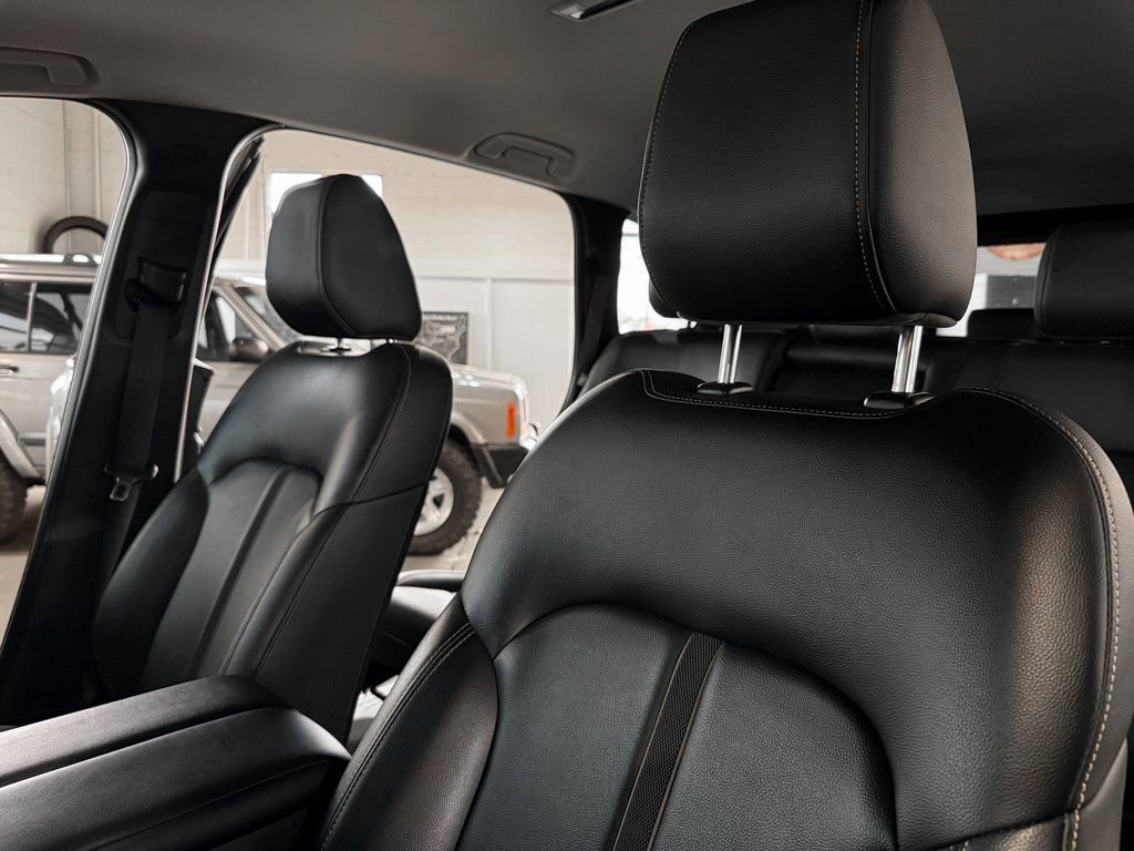 Used 2024 MAZDA CX-90 3.3 Turbo w/ Select Package image 35