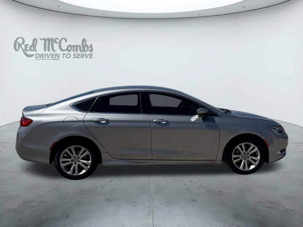 Used 2016 Chrysler 200 Limited image 6