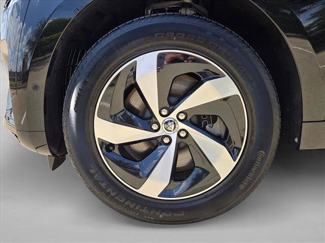 Used 2026 Jaguar F-PACE R-Dynamic S AWD/4WD image 25