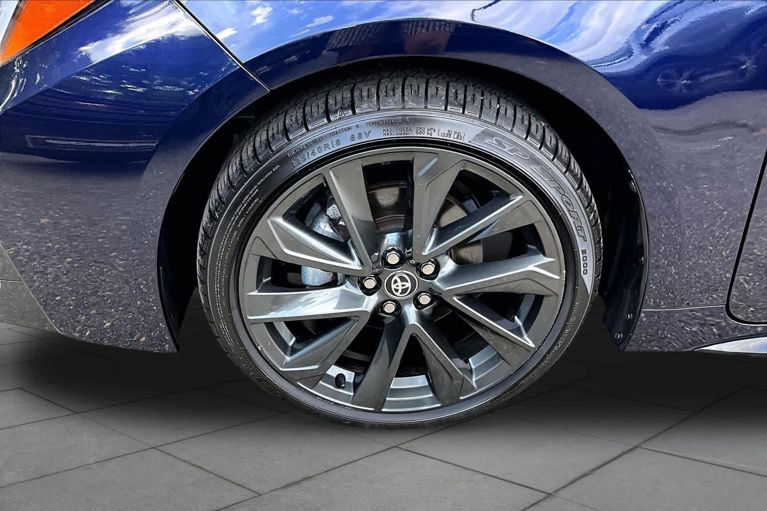 Certified 2025 Toyota Corolla SE w/ SE Premium Package FWD image 11