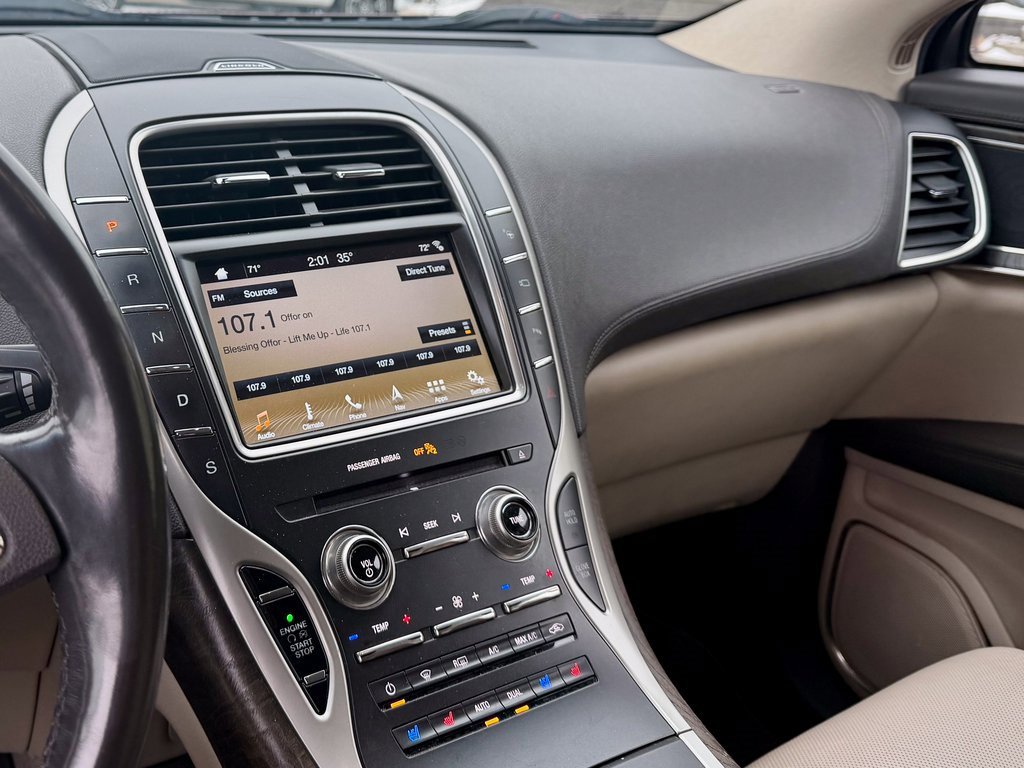 Used 2017 Lincoln MKX Reserve w/ Driver Assistance Package image 22