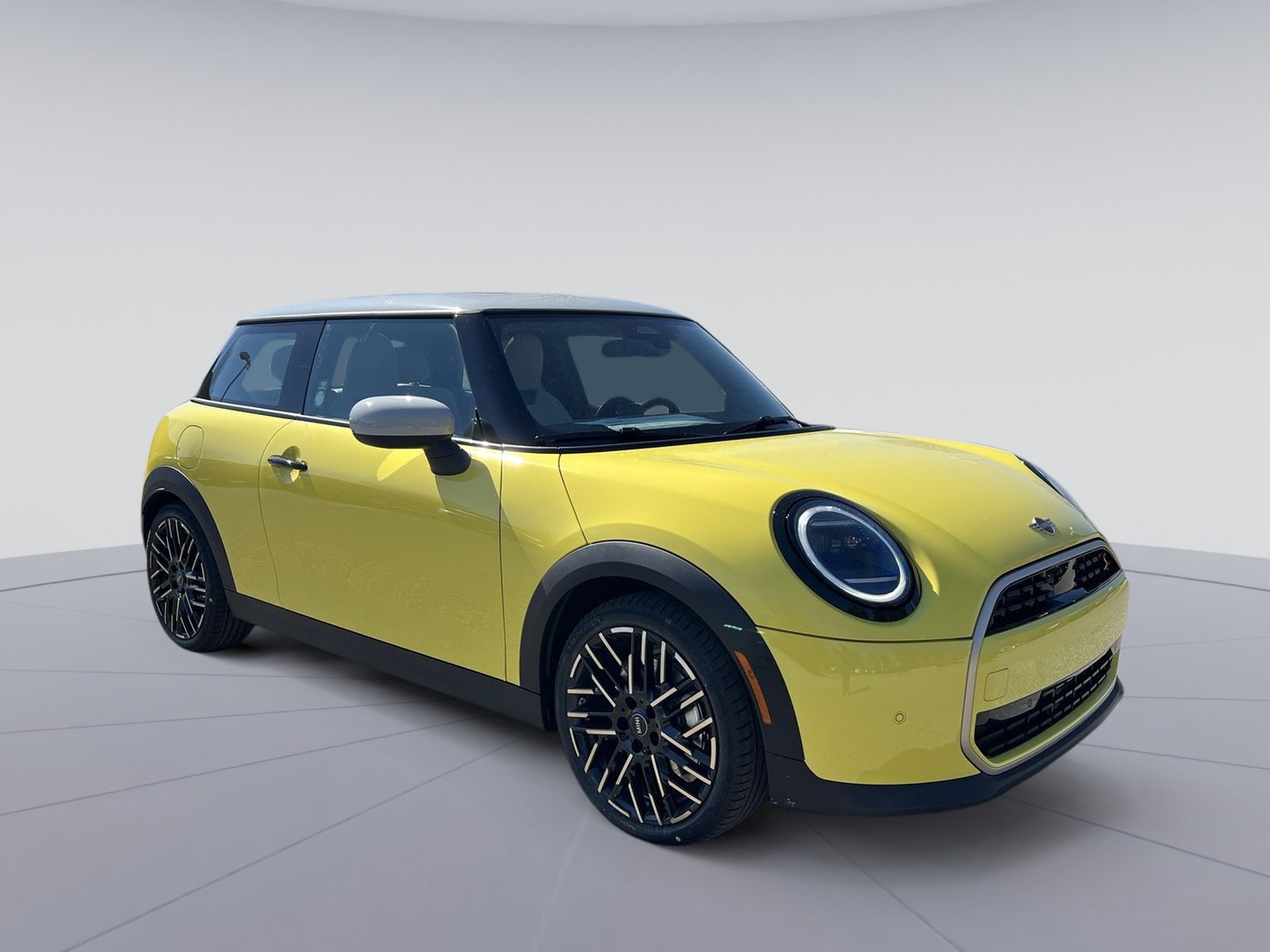 Certified 2025 MINI Cooper S image 7
