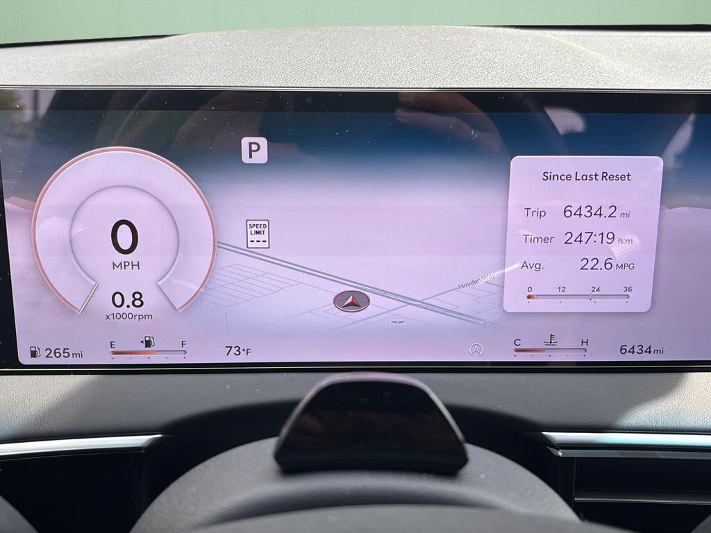 Certified 2026 Genesis GV70 2.5T AWD/4WD image 28