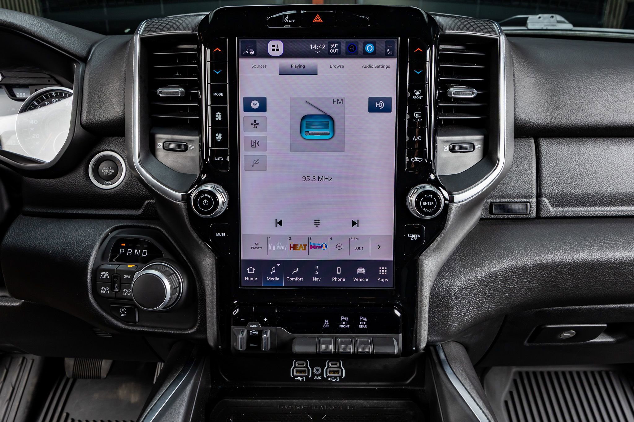 Used 2025 RAM 1500 Big Horn image 25