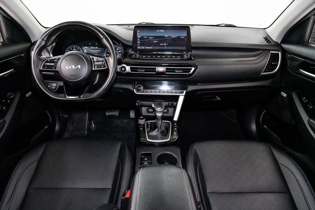 Used 2022 Kia Seltos SX image 28