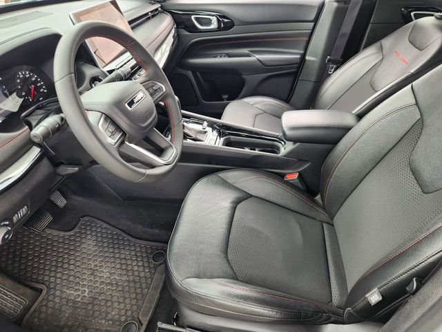 Used 2024 Jeep Compass Trailhawk image 10