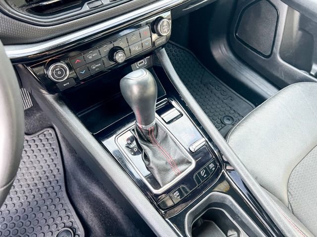 Used 2024 Jeep Compass Trailhawk image 20