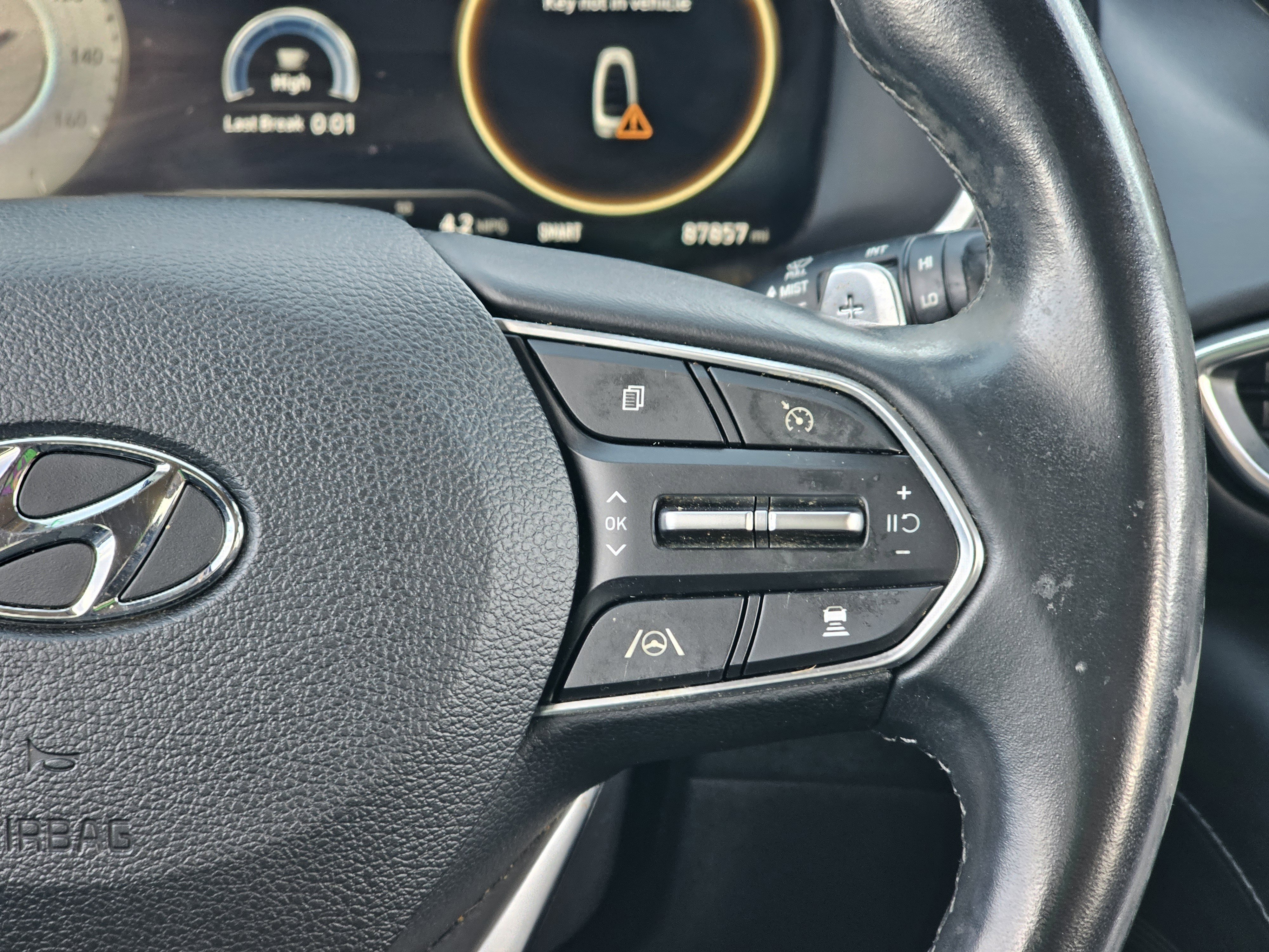 Used 2021 Hyundai Santa Fe SEL w/ Convenience + Premium Package image 24