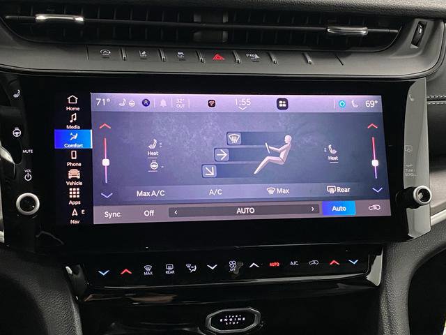 New 2026 Jeep Grand Cherokee Altitude image 20