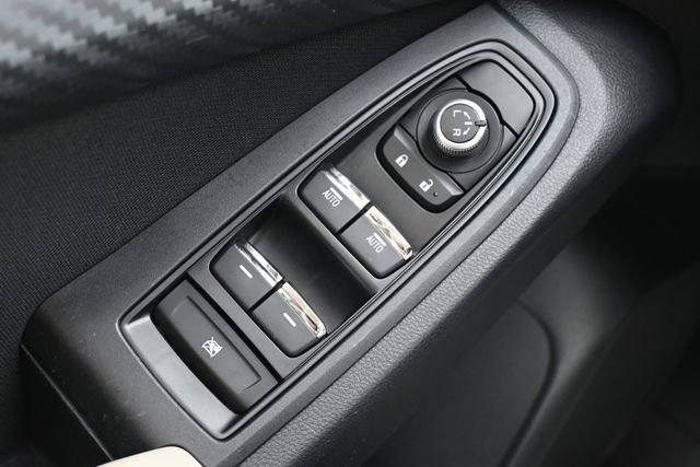 Used 2023 Subaru Ascent Premium w/ Convenience Package image 39