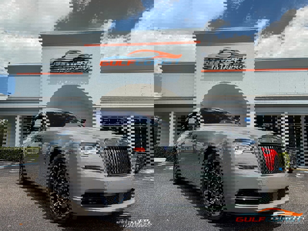 Used 2018 Rolls-Royce Wraith image 1