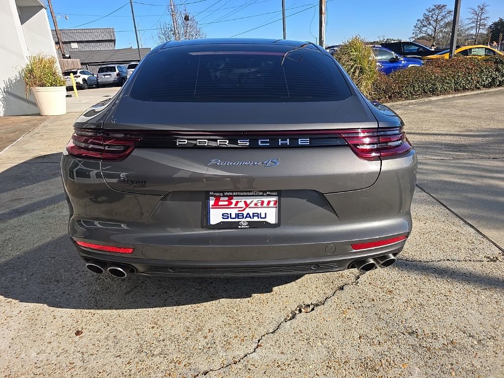 Used 2018 Porsche Panamera 4S image 10